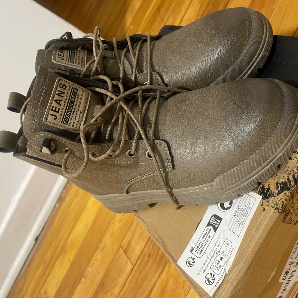 Fashion Shoes Jeans